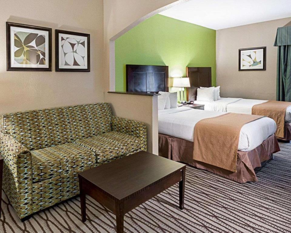 Quality Suites Sulphur Ngoại thất bức ảnh