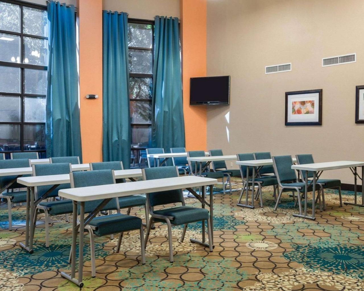 Quality Suites Sulphur Ngoại thất bức ảnh