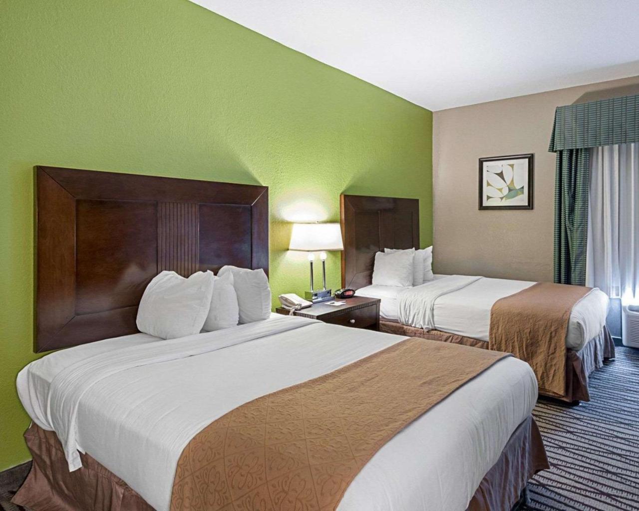Quality Suites Sulphur Ngoại thất bức ảnh